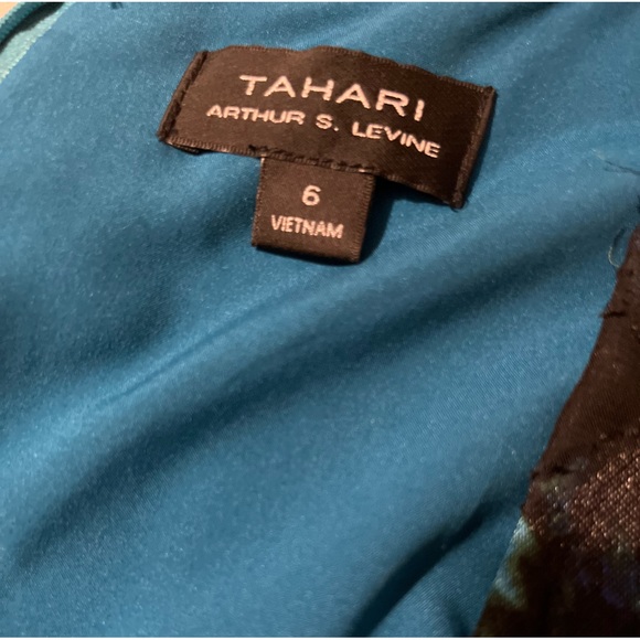 Tahari Jade Animal Wave Color Maxi Dress - Picture 10 of 13